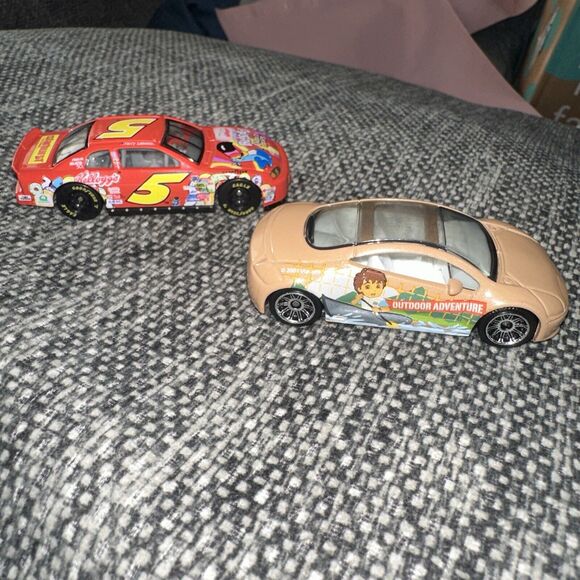 Mitsubishi Eclipse Outdoor Adventure Dora Hot Wheels 1:60 Diecast Loose & Extra - Picture 5 of 8